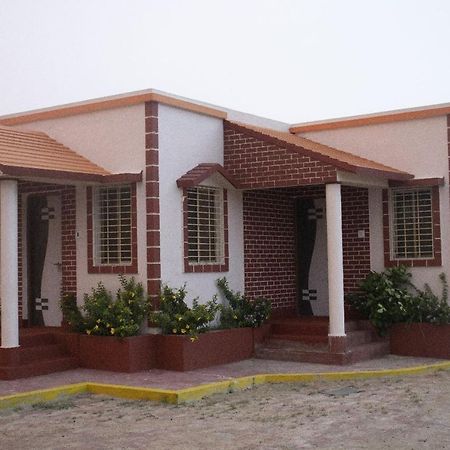 Green Valley Hotel And Resort- Resort ماندارموني المظهر الخارجي الصورة